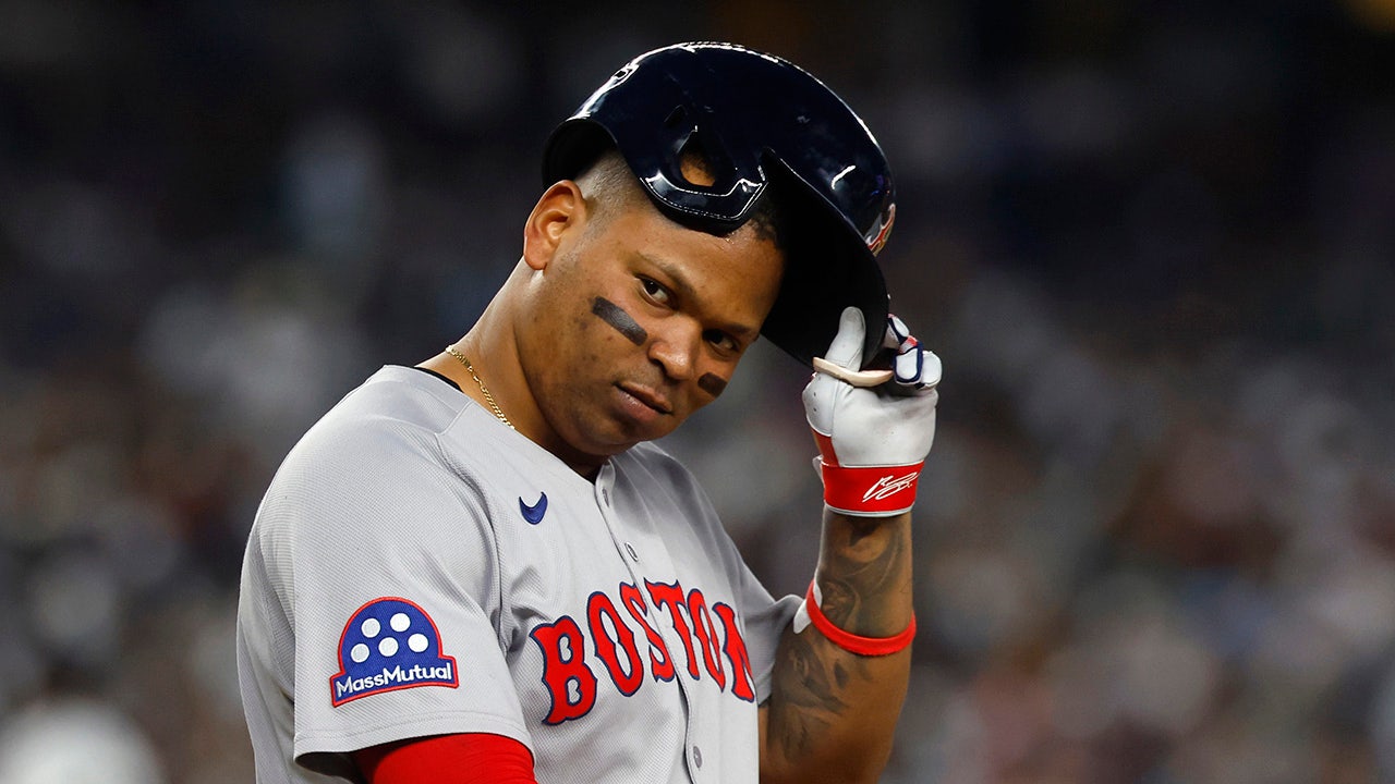 Red Sox raise doxxing concerns to police after Rafael Devers trade, officials say