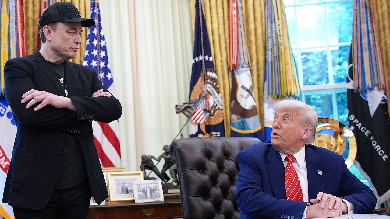 Elon Musk takes swipe at Trump’s ‘big, beautiful bill’ and more top headlines