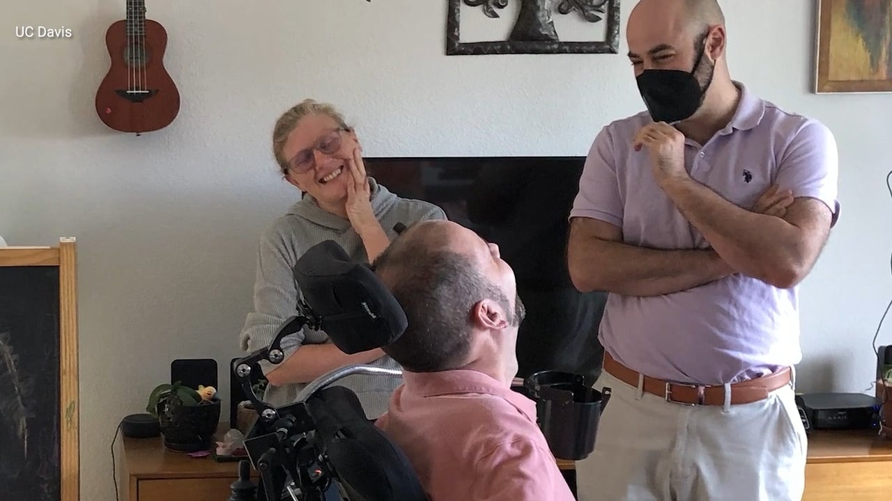 El hombre paralizado habla y canta con interfaz de computadoras cerebrales de IA