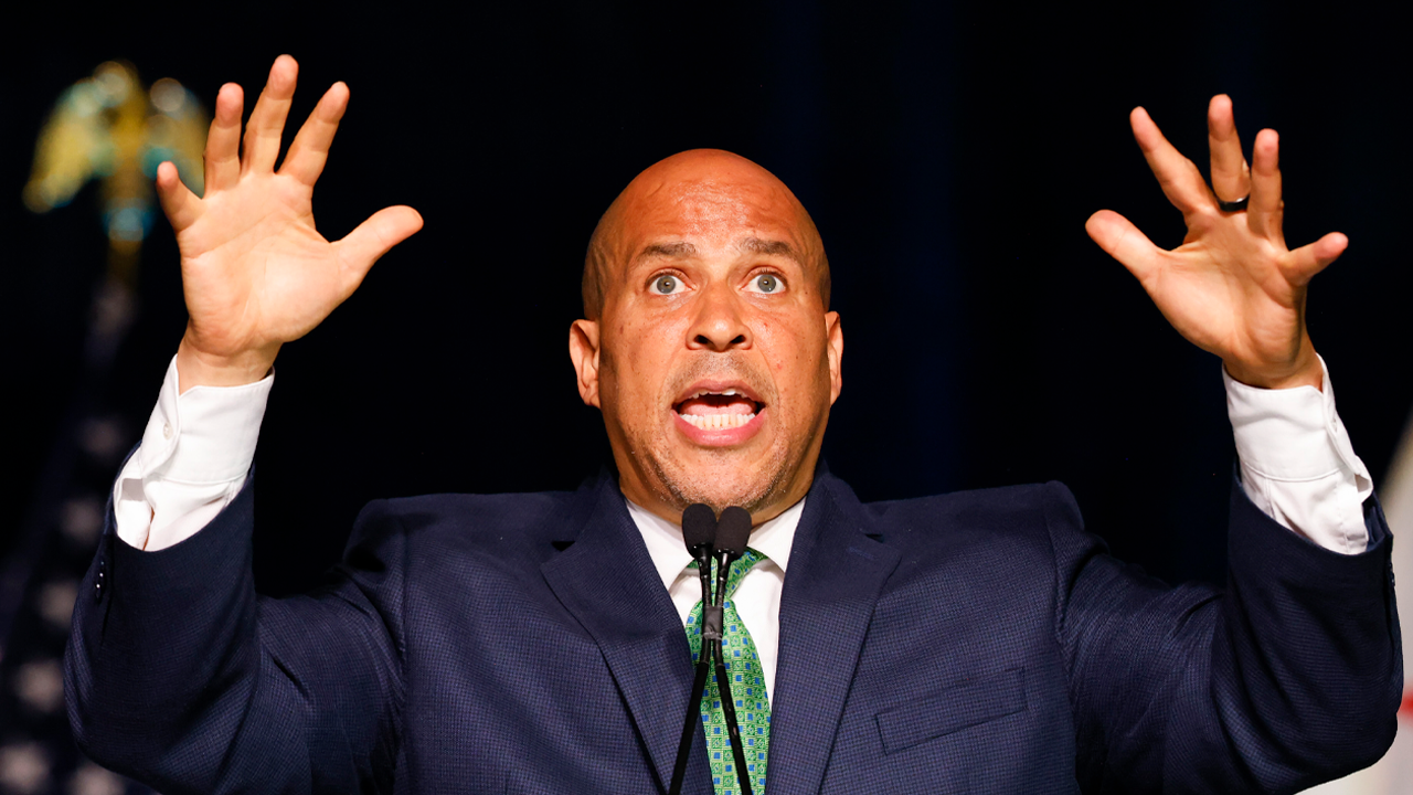 MSNBC Democrats mock Cory Booker’s ‘political theater’ stunt on the Senate floor