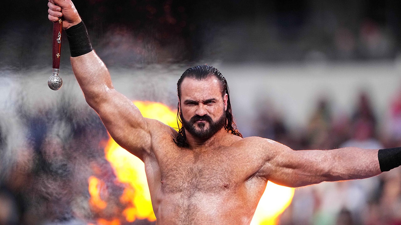 WWE star Drew McIntyre talks putting himself under the microscope to get back into shape before return