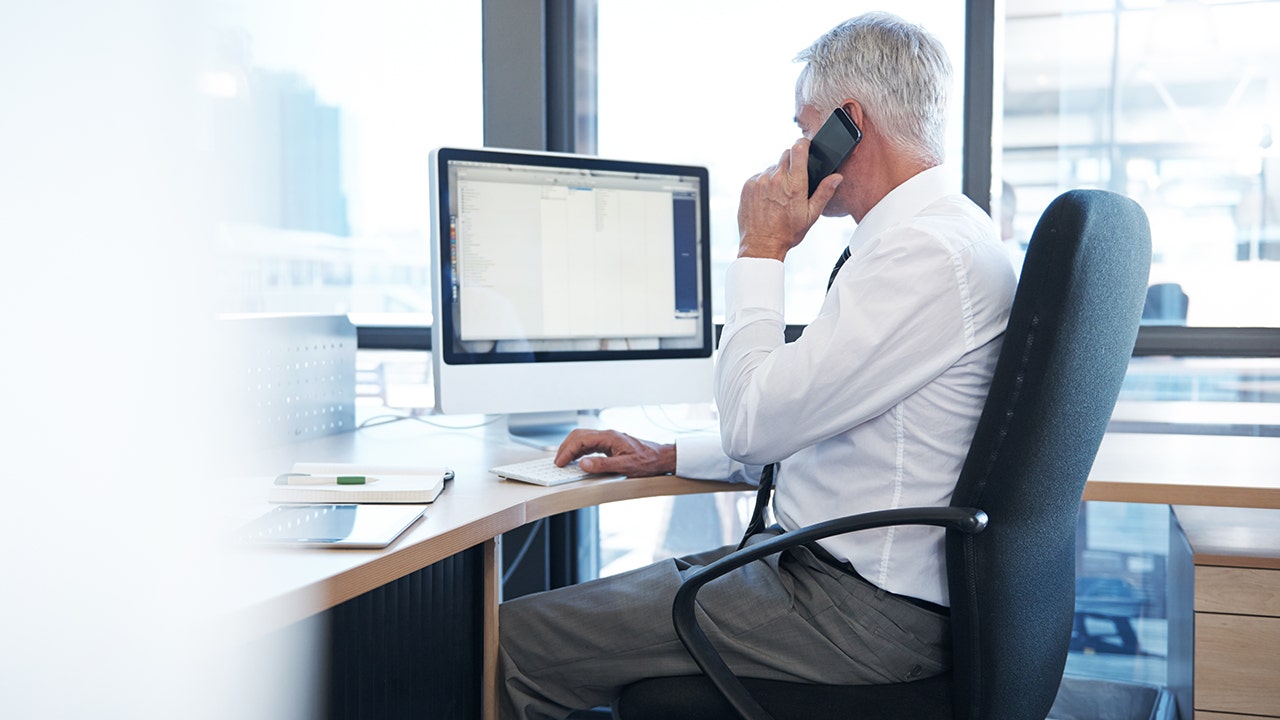 How to avoid getting ‘office chair butt’ from prolonged sitting at work