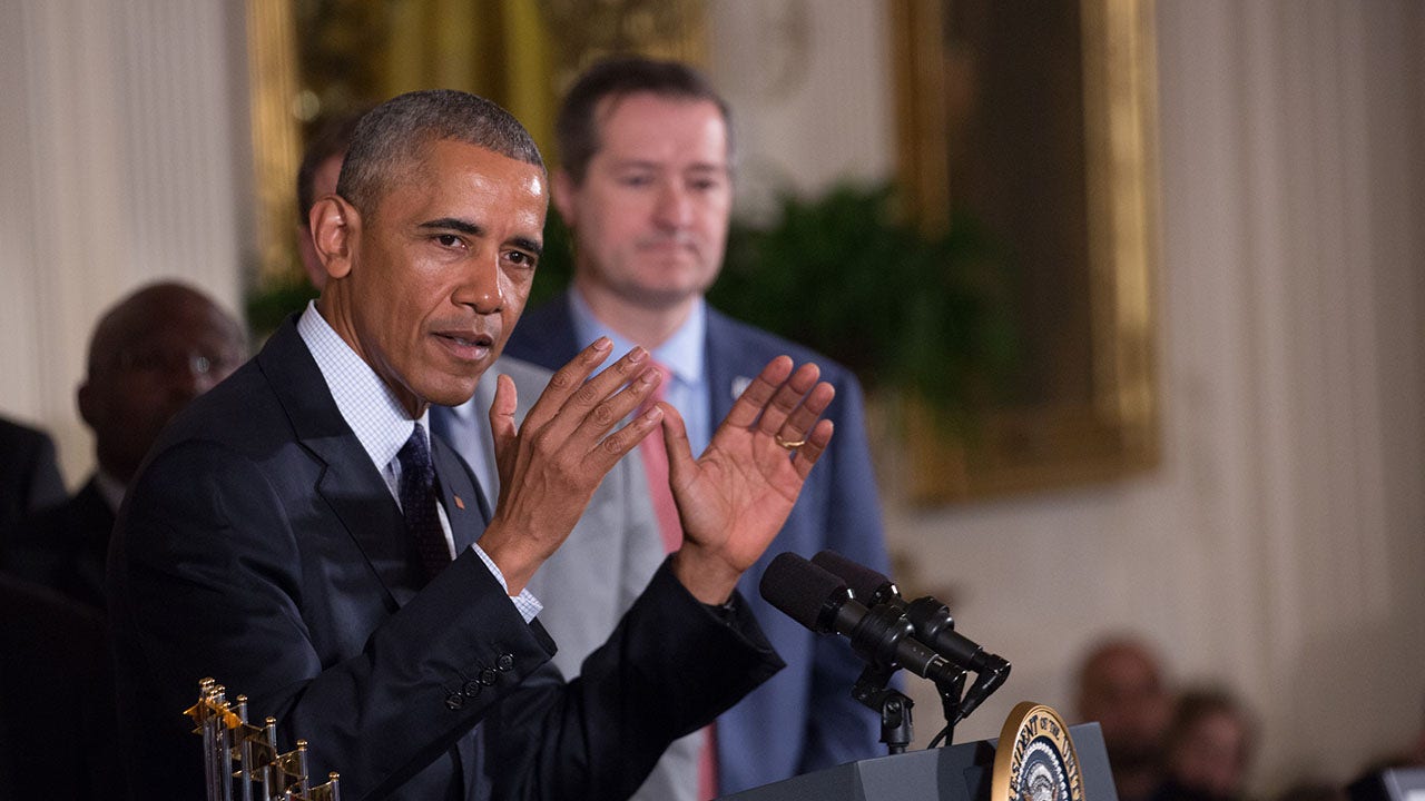 Obama remembers Cubs great Ryne Sandberg as ‘class act who never cheated the game’