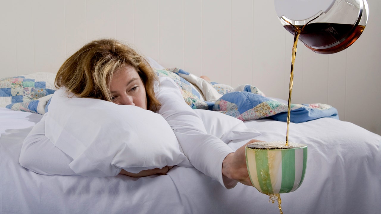 ‘Hotel vibes’ coffee hack could impact sleep, plus flight passenger seat swap goes viral