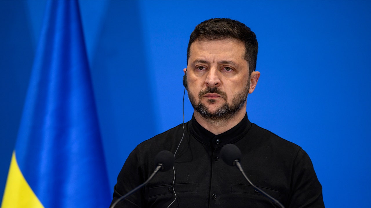 Ukraine’s Zelenskyy reverses course on controversial anti-corruption law