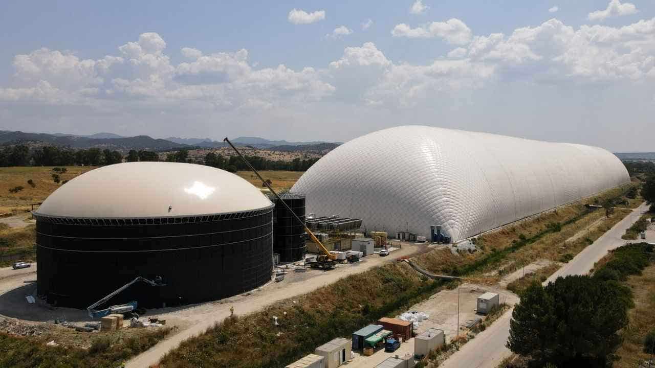 Google turns CO2 into battery power for clean energy