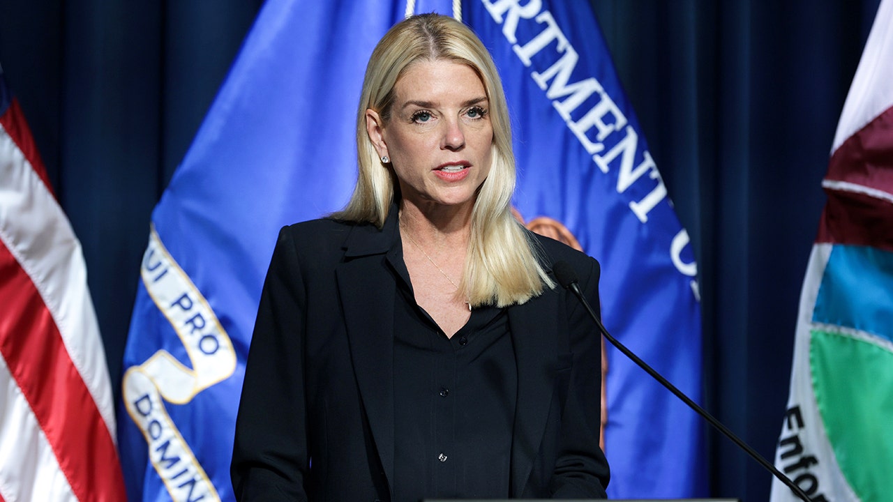 Sanctuary cities defy Bondi’s deadline to cooperate: ‘No intention of changing’