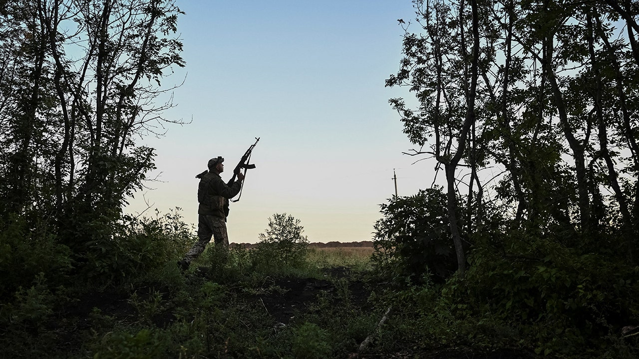 Ukrainian sniper reportedly breaks world record with 13,000-foot kill shot against Russian forces: report