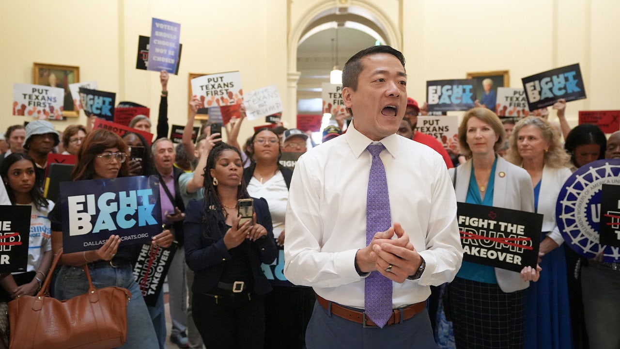Former Democratic advisor says party’s rhetoric on redistricting is getting ‘a little out of control’