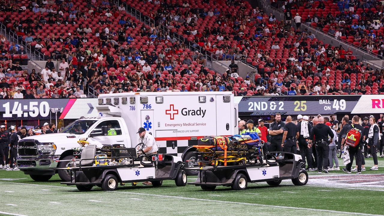Lions’ Morice Norris leaves preseason game in ambulance after blow to the head