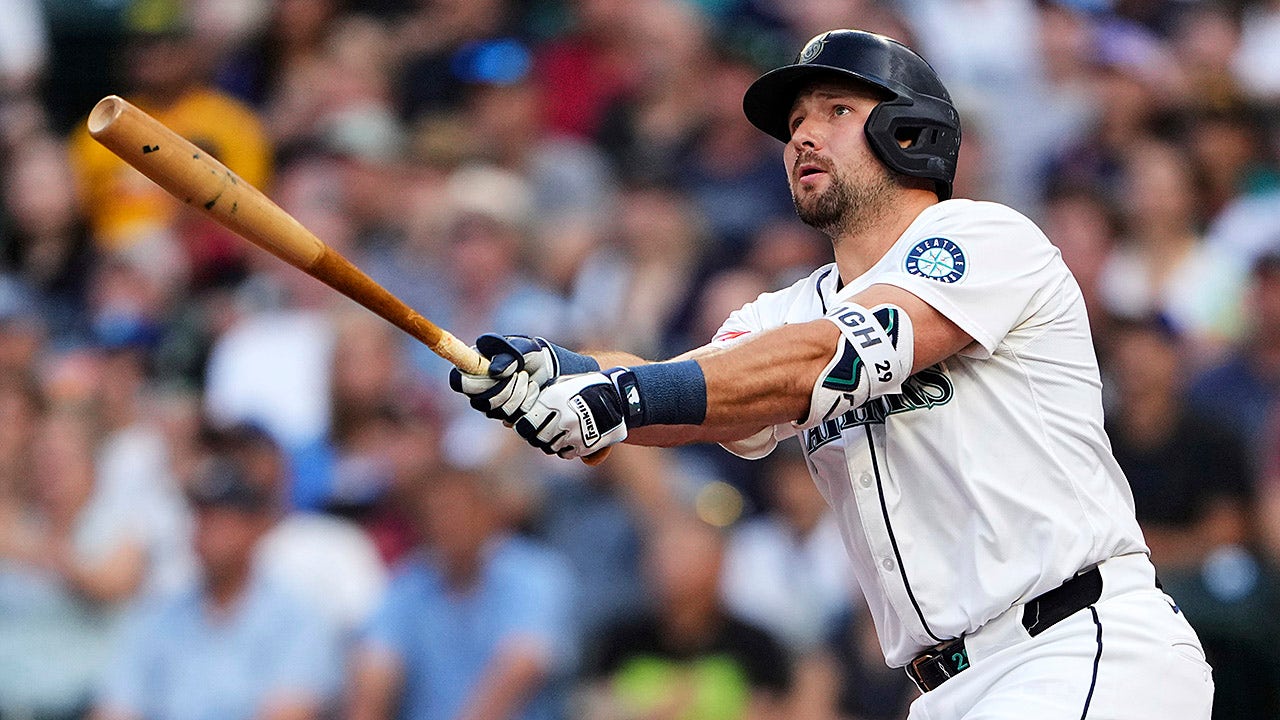 Mariners’ Cal Raleigh joins exclusive club with Mickey Mantle after 50th home run of season