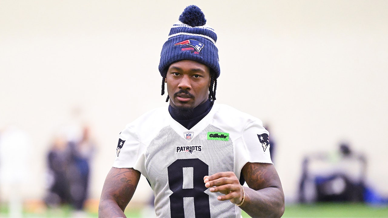 Stefon Diggs noncommittal on Patriots debut as he recovers from injury: ‘Taking it day by day’