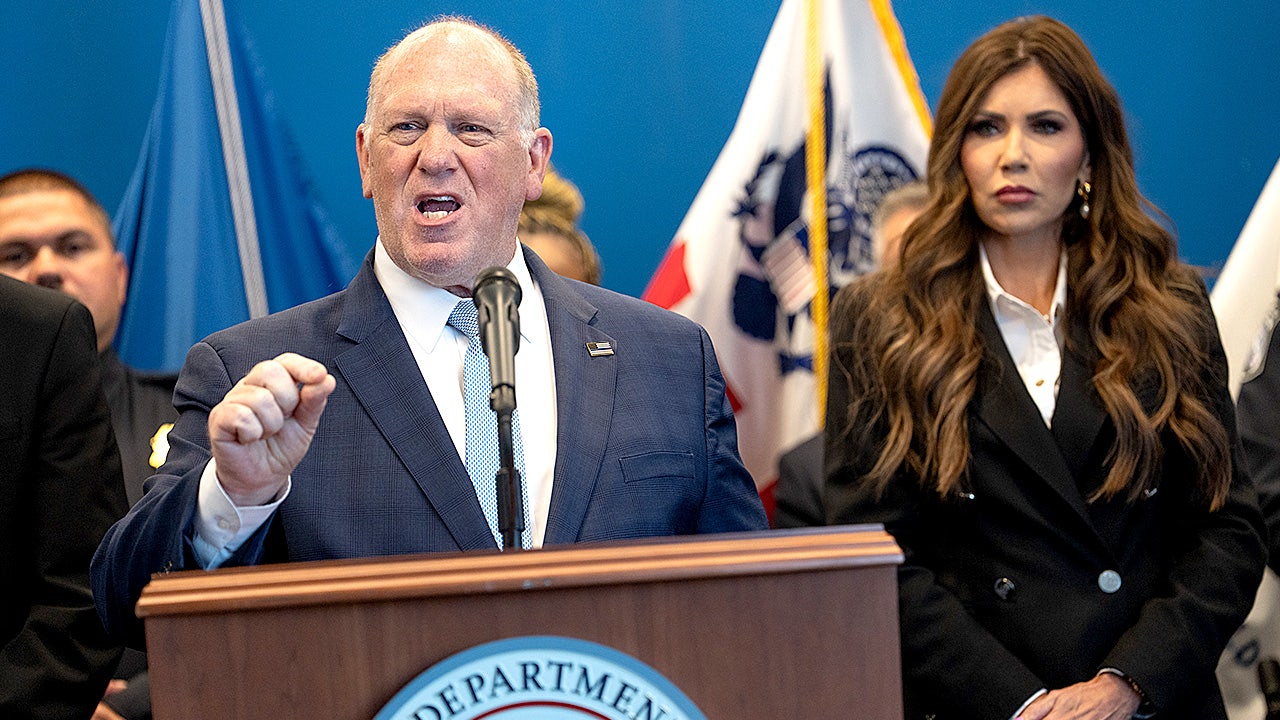 ICE leadership shakeup exposes growing DHS friction over deportation tactics, priorities ICE leadership shakeup exposes growing DHS friction over deportation tactics, priorities