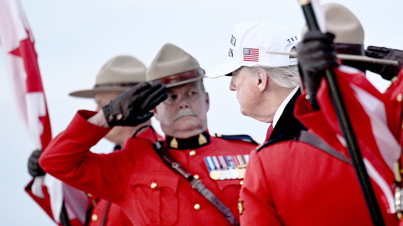 Canadian columnist muses how Canada can 'extricate ourselves' from US amid Trump presidency