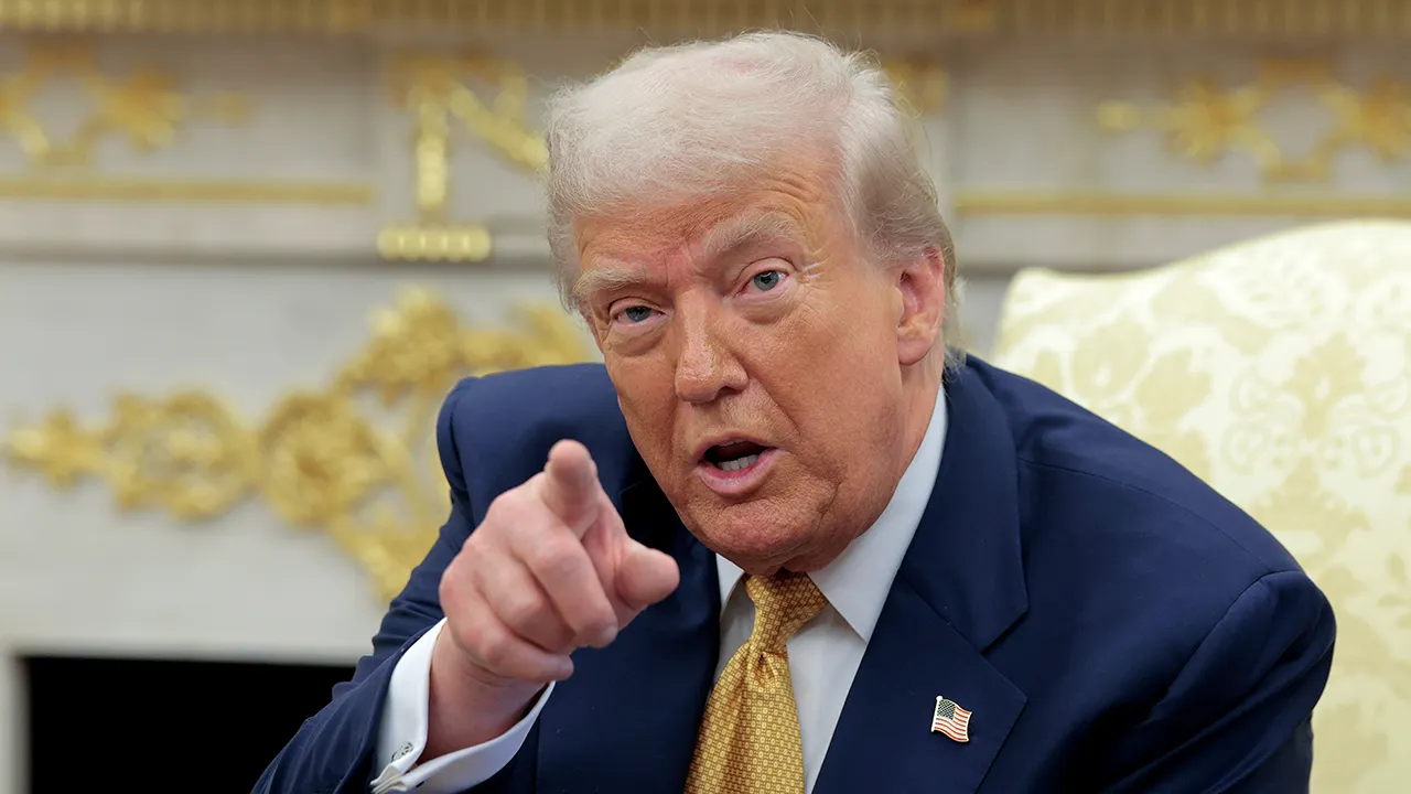 President Donald Trump calls on a reporter during a meeting with Philippine President Ferdinand Marcos Jr. at the White House, July 22, 2025. (Chip Somodevilla/Getty Images)