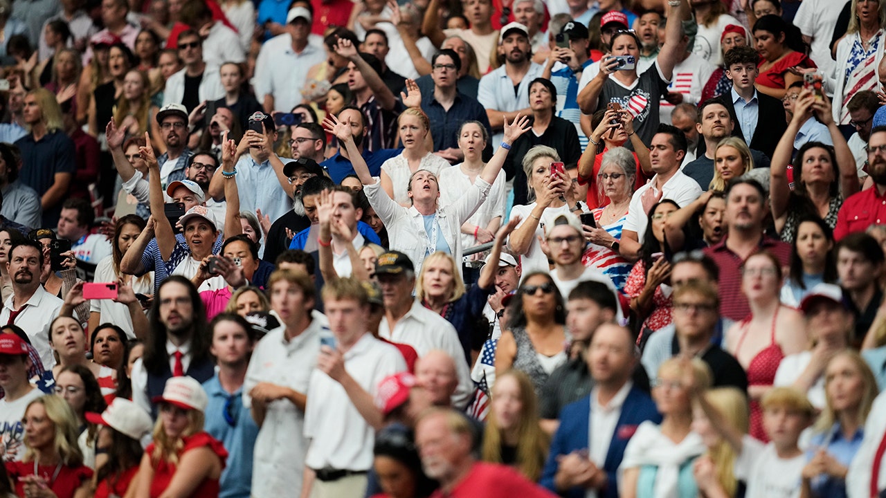 Democrats Skip Charlie Kirk Arizona Memorial After 58 Vote Against 