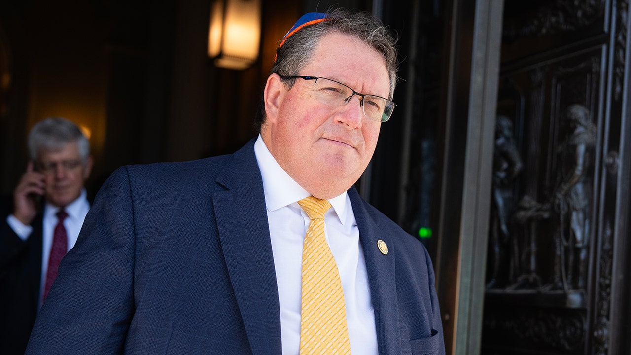 Fine seeks to punish judges if they release repeat offenders who offend again