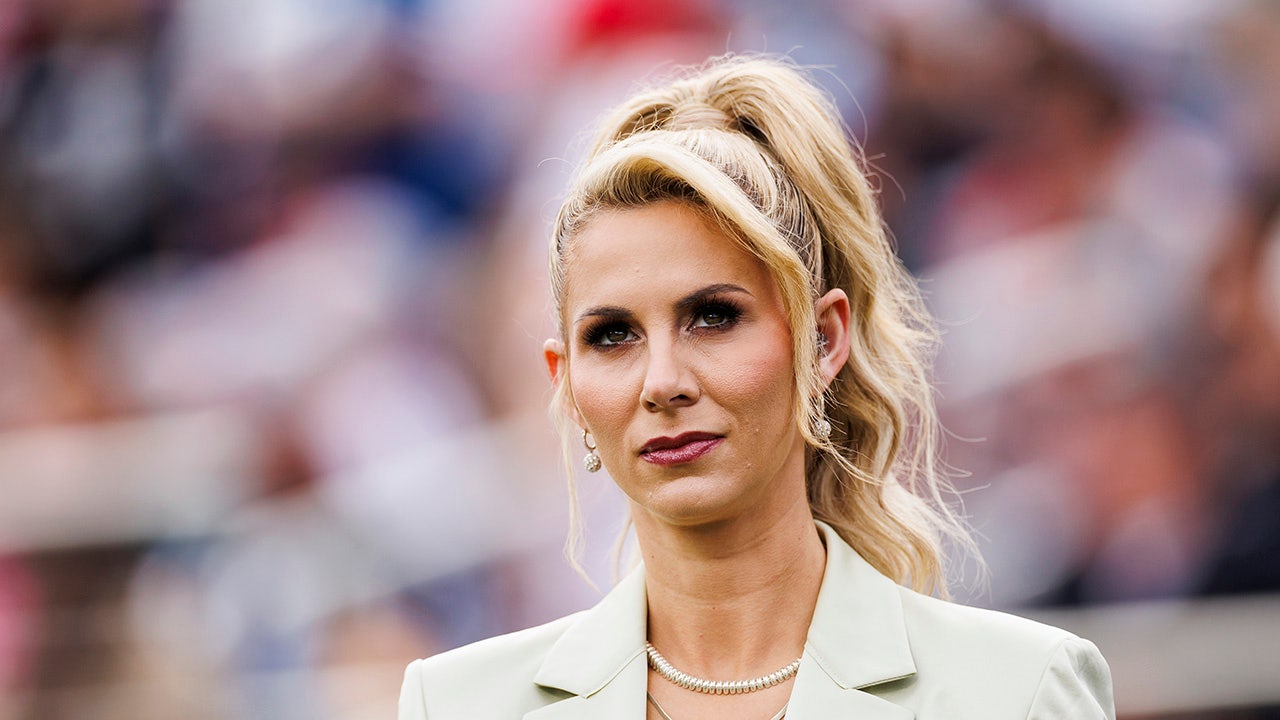 ESPN host reveals burner account to defend former MLB player husband Josh Rutledge’s detractors