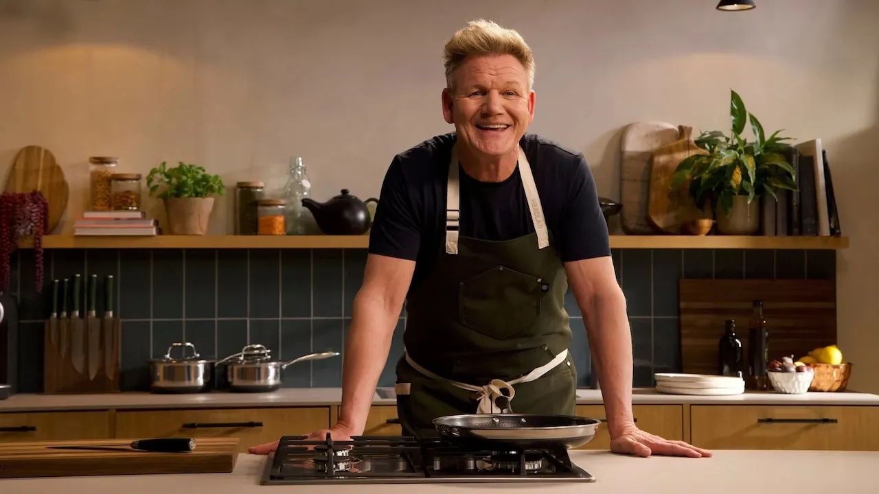 Gordon Ramsay’s go-to kitchen gear: Shop HexClad knives, apron and cutting boards