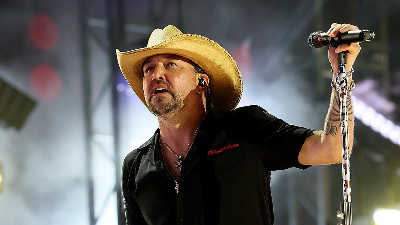 Country Star Jason Aldean Honon Harlie Kirk following Utah’s murder