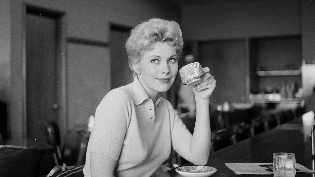 Kim Novak, 92, says ‘it’s close to the end’ as Hollywood legend reflects on leaving industry at career peak