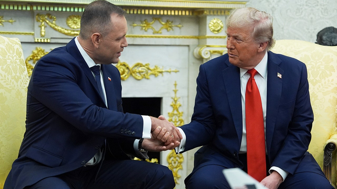 NATO ally pushes ‘Fort Trump’ US military base as Russian helicopter penetrates airspace NATO ally pushes ‘Fort Trump’ US military base as Russian helicopter penetrates airspace