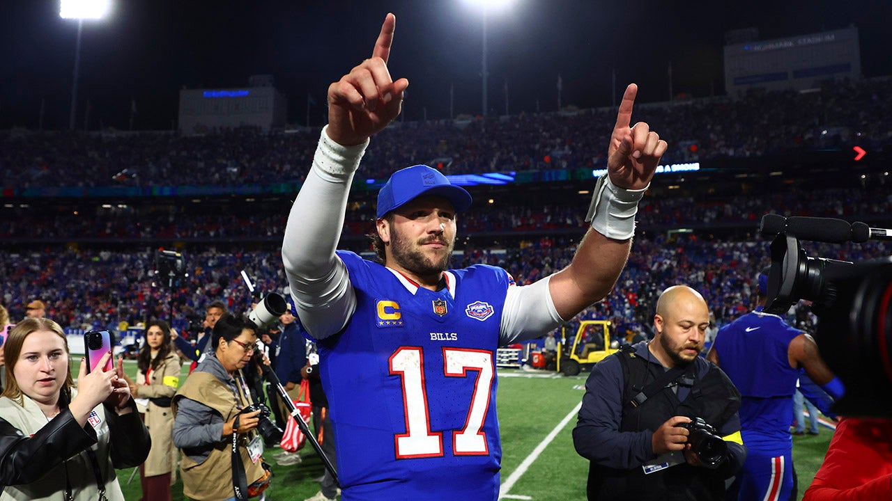 Josh Allen needles Bills fans for leaving early during thrilling win: ‘Have some faith next time’