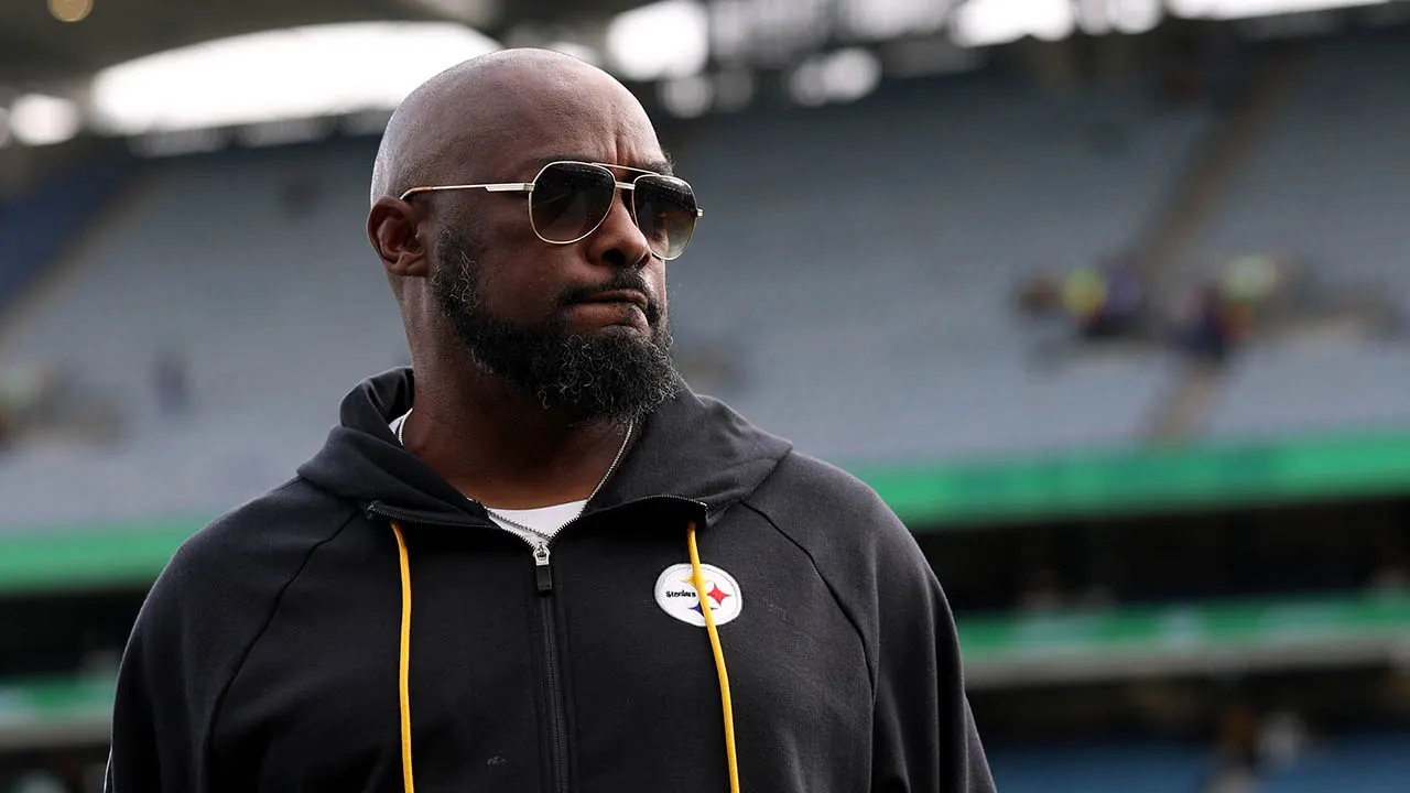 NFL fans scrutinize Steelers’ Mike Tomlin’s coaching decisions as team hangs on for win