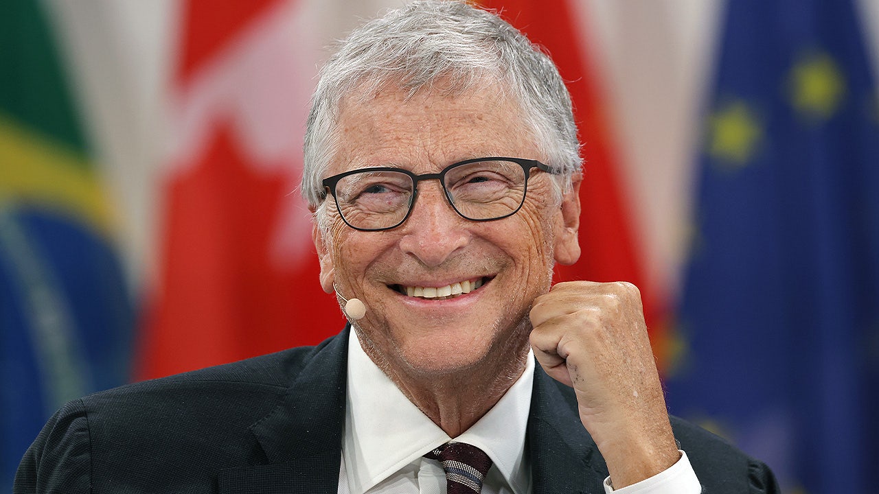 Bill Gates discovers the way to fight climate battle actually involves helping humans Bill Gates discovers the way to fight climate battle actually involves helping humans