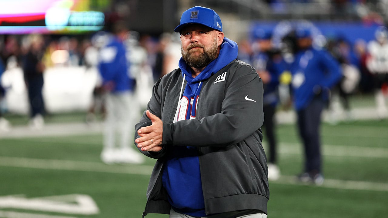 Head coach Brian Daboll of the New York Giants walks the field prior to the game against the Philadelphia Eagles at MetLife Stadium on Oct. 9, 2025 in East Rutherford, New Jersey. (Kevin Sabitus/Getty Images)