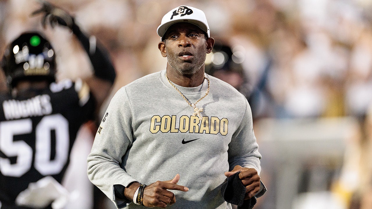 Deon Sanders were threatened with blood surgery, eyes returning quickly to training