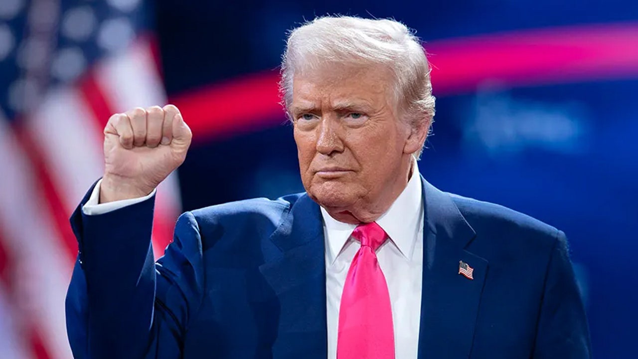 Trump hailed as peacemaker worthy of Nobel Prize for ‘historic’ Israel-Hamas peace deal