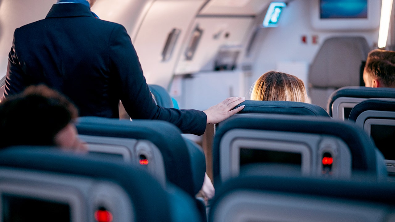 Flight attendant’s costly error leads to grounding of Delta flight, long passenger delays Flight attendant’s costly error leads to grounding of Delta flight, long passenger delays