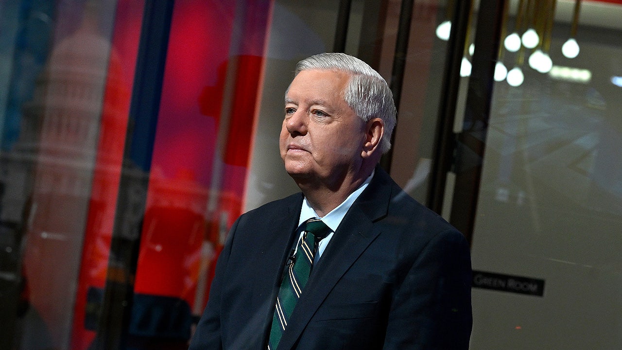 Graham Detona: Não Se Importa 'Um Mísero' com Acusações Contra James e Comey!