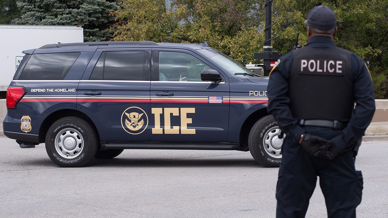 ICE officer shoots illegal immigrant during Phoenix traffic stop gone wrong, both hospitalized