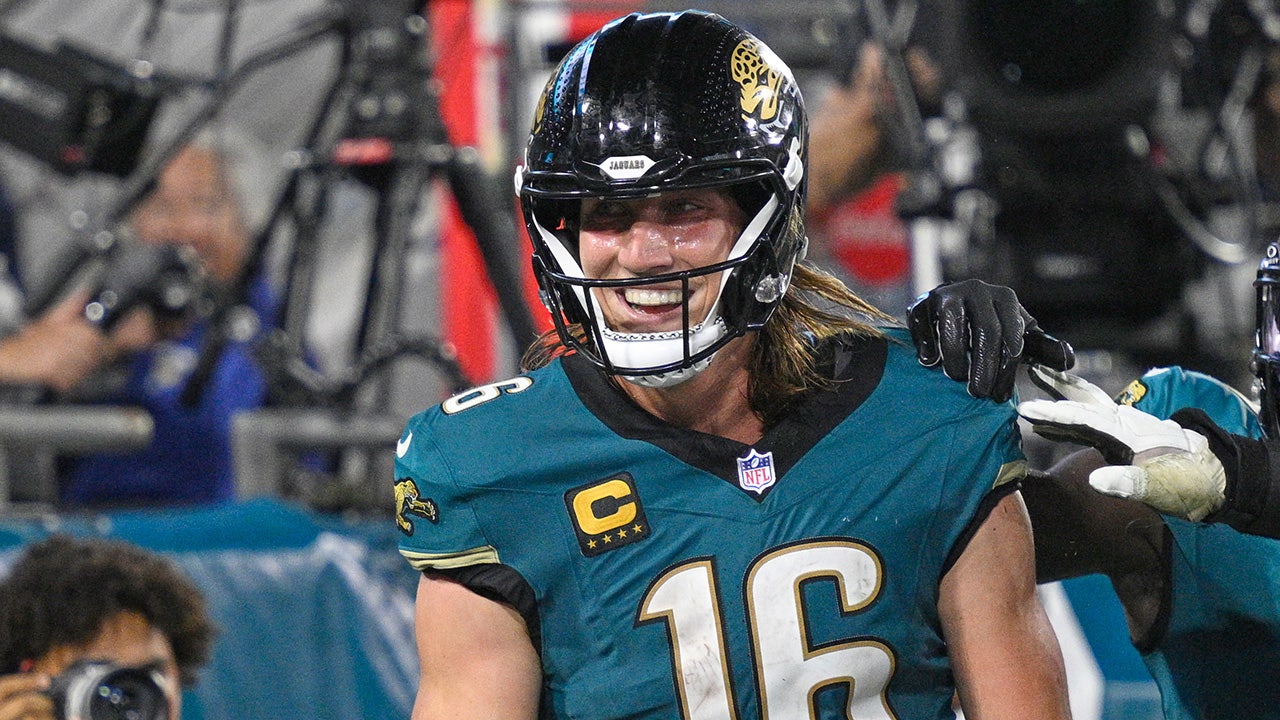 Jacksonville Jaguars set at 8.5 win total after surprising 13-4 season and Wild Card loss to Buffalo Jacksonville Jaguars set at 8.5 win total after surprising 13-4 season and Wild Card loss to Buffalo