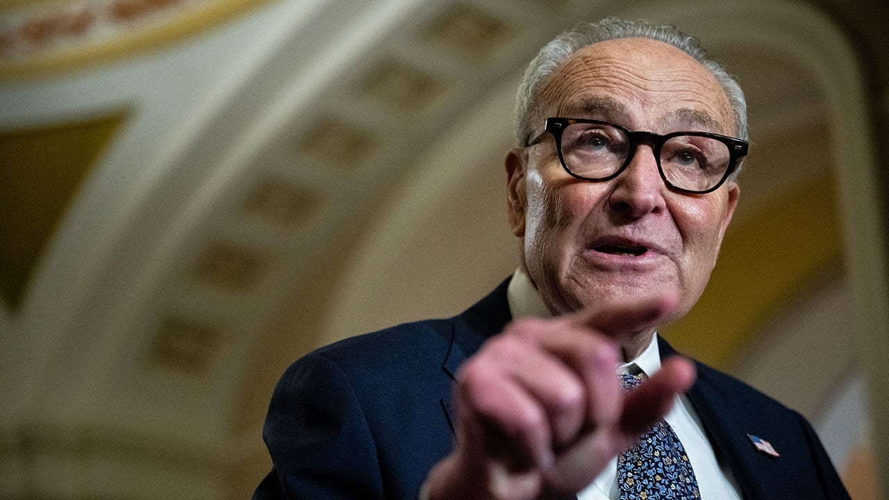Senate Democrats block GOP bid to end government shutdown before weekend