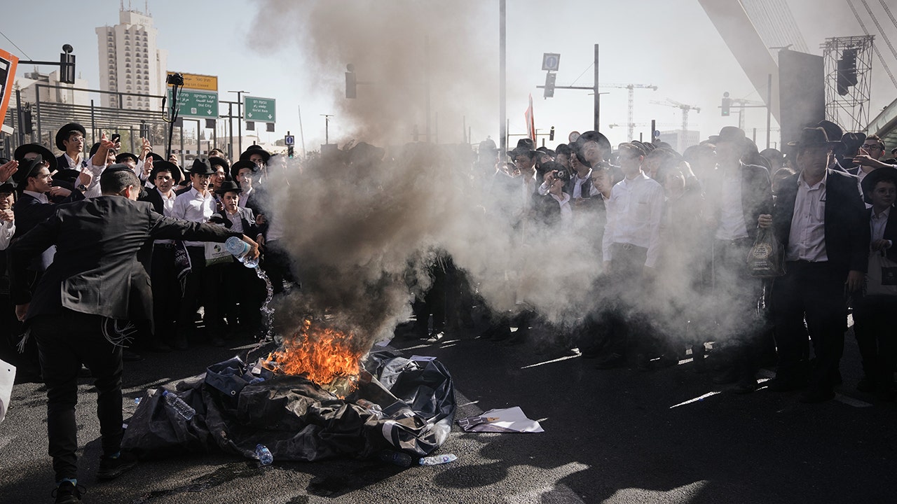 Jerusalem protests turn violent over ultra-Orthodox military conscription Jerusalem protests turn violent over ultra-Orthodox military conscription