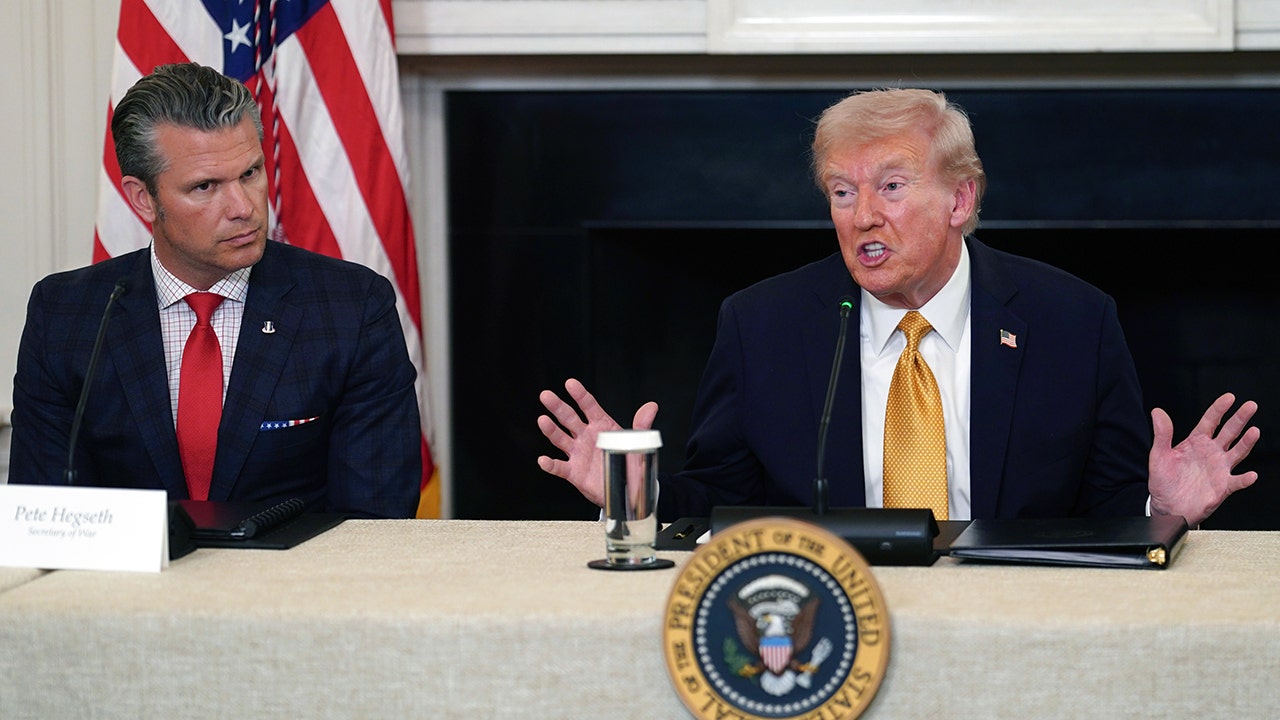 Trump, enojado por los asesinatos de cristianos en Nigeria, amenaza con recortar la ayuda