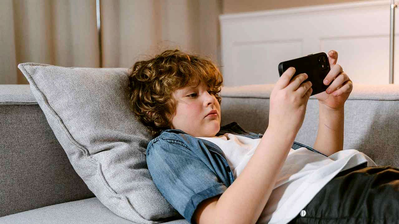 MARK HALPERIN: Social media damaged a generation. Are we about to let AI do the same?