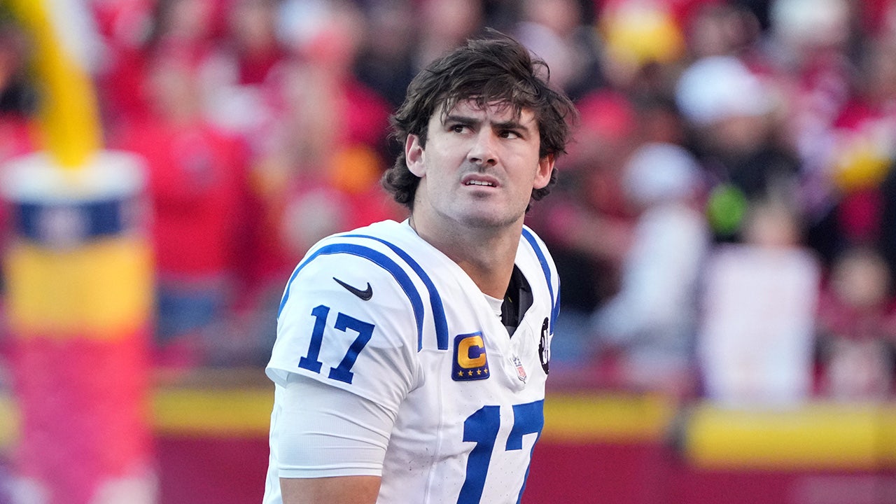 Daniel Jones van Colts speelt met een gebroken kuitbeen: rapport