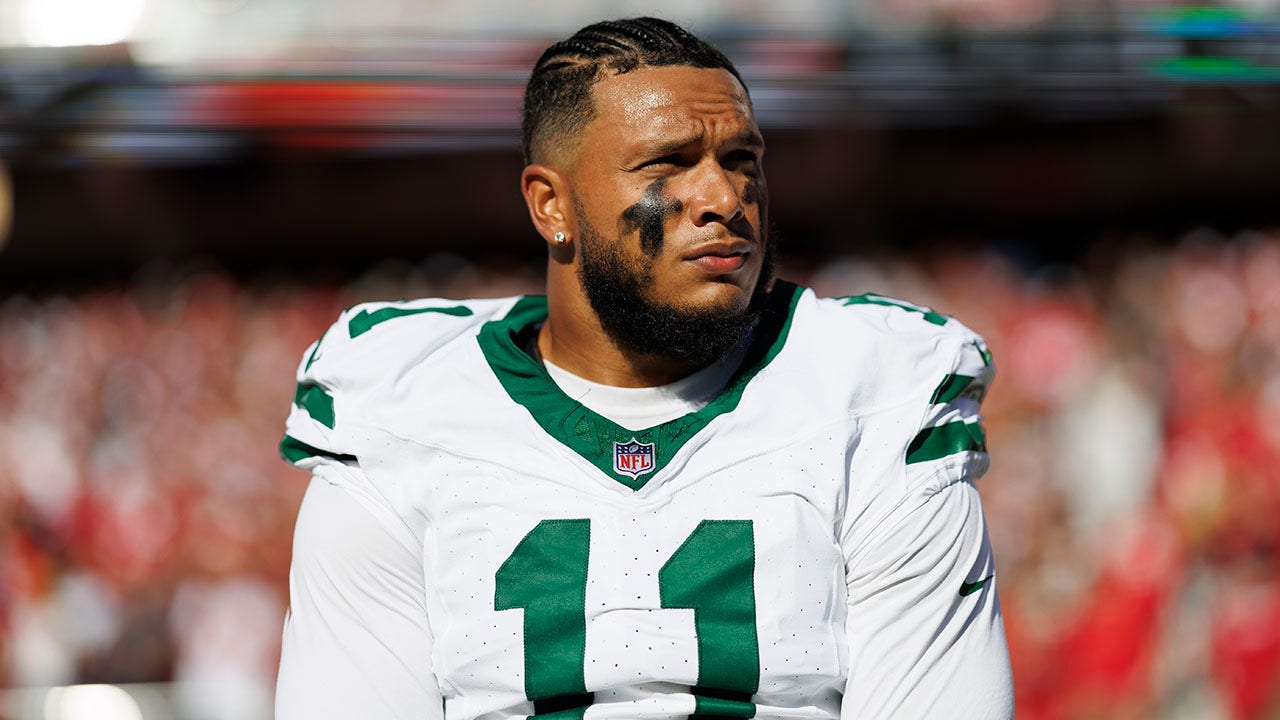 Jets stars react to shocking trades with emotional social media posts: ‘I’m sick’ Jets stars react to shocking trades with emotional social media posts: ‘I’m sick’