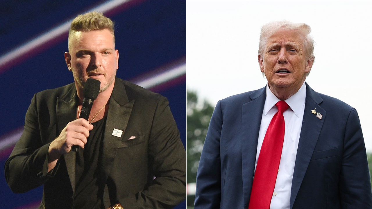 Pat McAfee, Trump’ın sergilenmesi gerektiğini savundu ve Obama’yı davet ettiğini söyledi