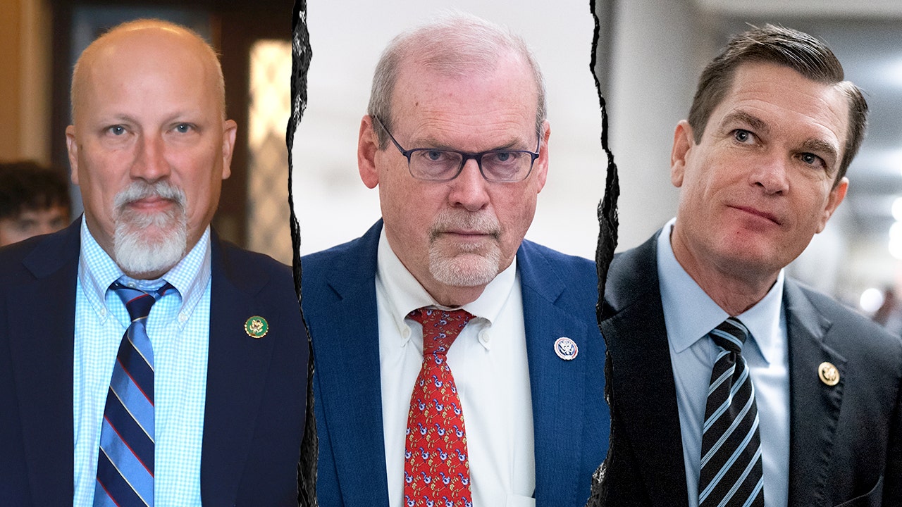 House Republicans balk at Senate provision letting lawmakers sue over ‘Arctic Frost’ phone records