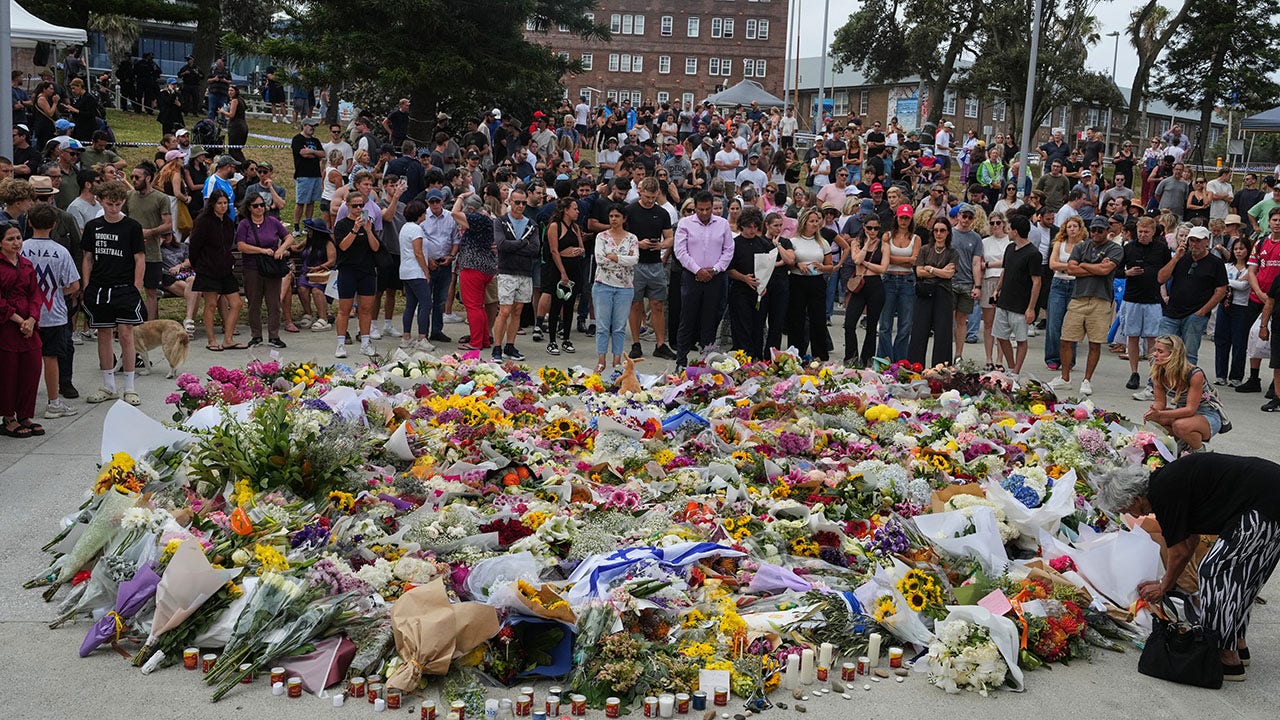 الديمقراطيون يدينون هجمات الحانوكا في أستراليا وسط انقسام حزبي في إسرائيل