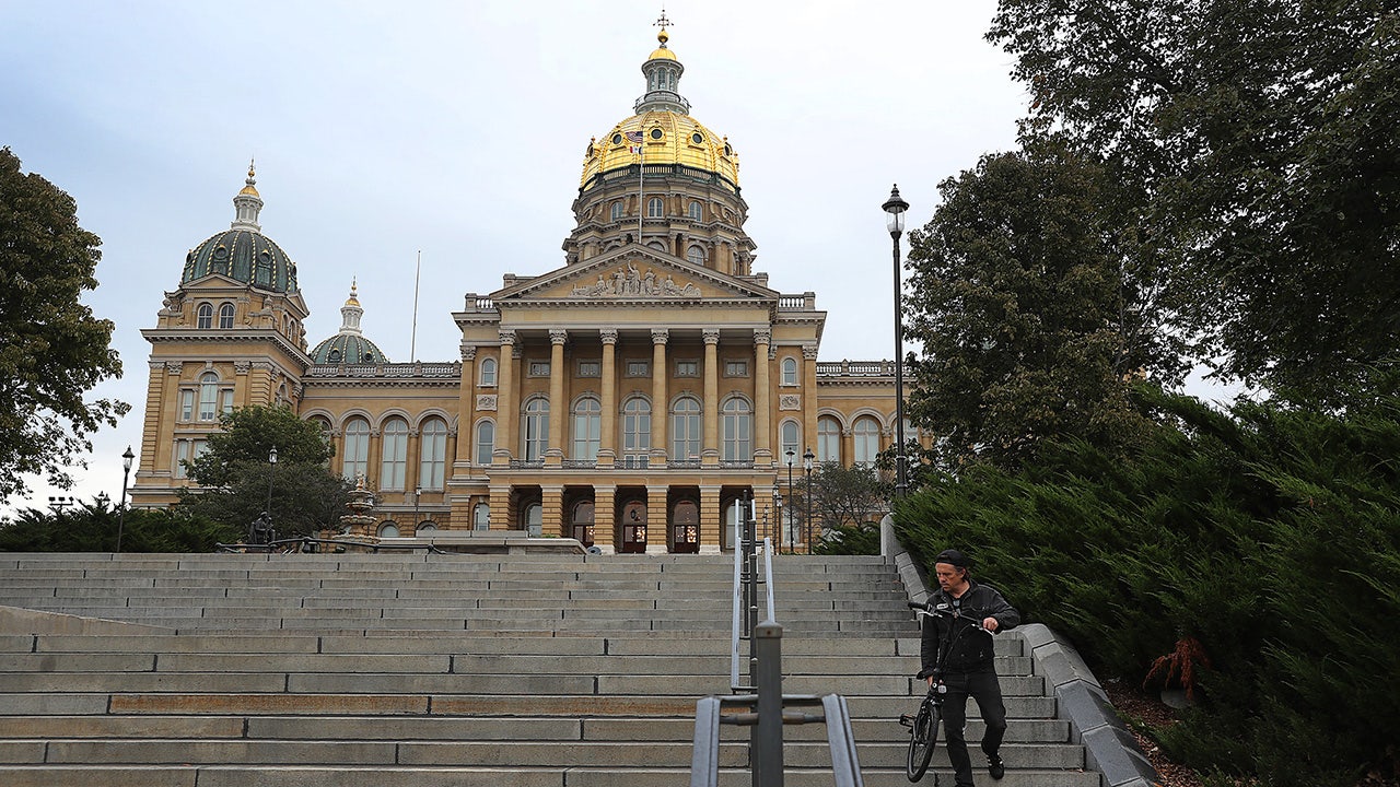 Republicans eye Iowa Senate supermajority in Tuesday special election Republicans eye Iowa Senate supermajority in Tuesday special election