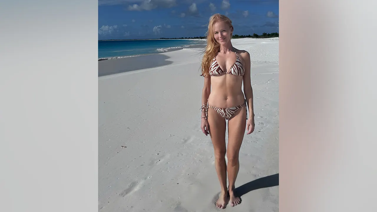 Jewel posted a few bikini photos from her vacation in Barbuda. (Jewel Instagram)