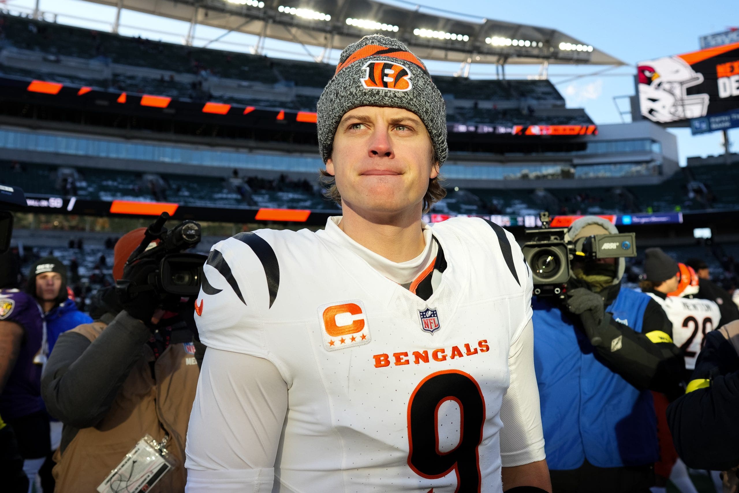 Joe Burrow menenangkan rumor keluarnya Bengals, mengatakan komentar baru-baru ini adalah tentang pola pikir