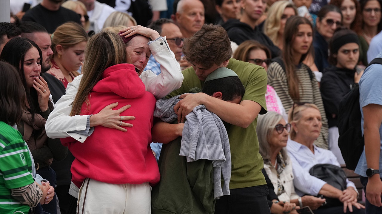 Families mourn loved ones lost in Bondi Beach terror attack: ‘No words can describe the pain’