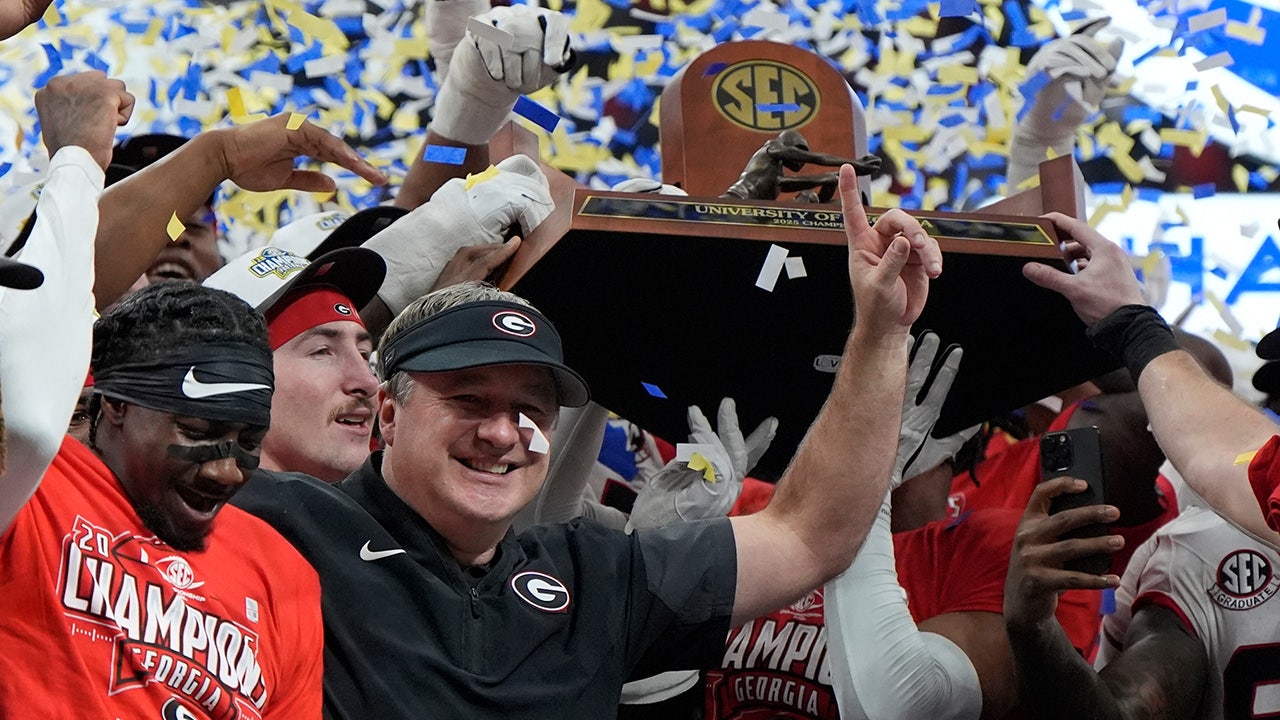 Georgia eyes College Football Playoff first-round bye after dominating Alabama in SEC Championship Georgia eyes College Football Playoff first-round bye after dominating Alabama in SEC Championship
